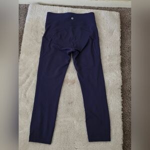 lululemon athletica Women's Deep Navy Performance Joggers Legging Size 6